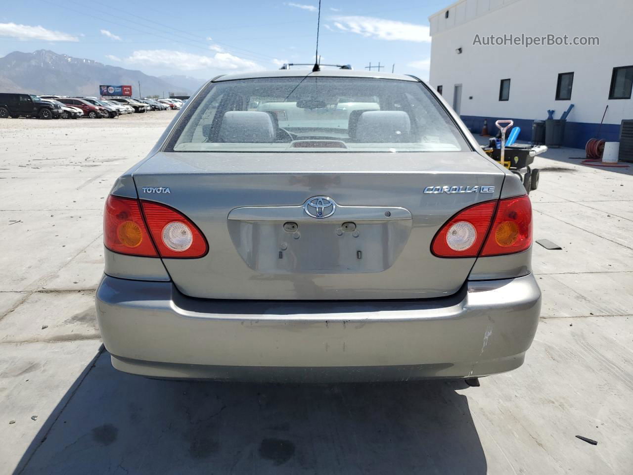 2004 Toyota Corolla Ce Tan vin: 1NXBR32E84Z278941