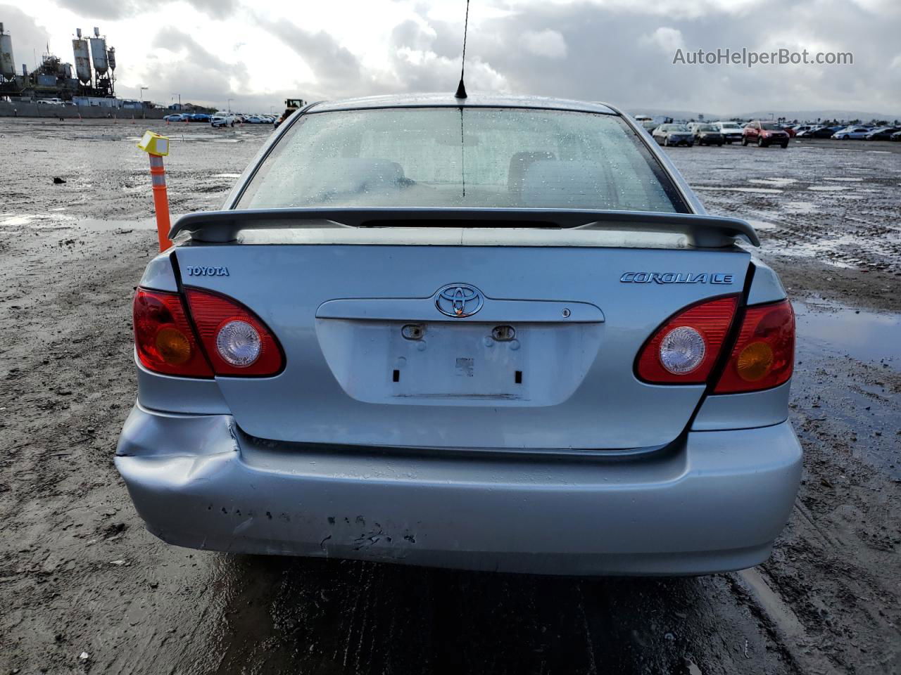 2004 Toyota Corolla Ce Silver vin: 1NXBR32E84Z298686