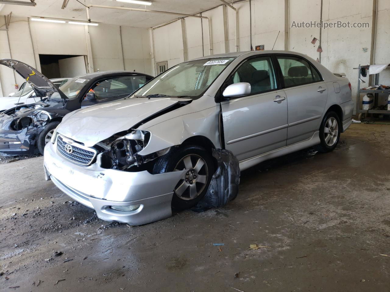 2005 Toyota Corolla Ce Silver vin: 1NXBR32E85Z557467