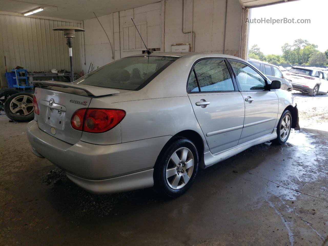 2005 Toyota Corolla Ce Silver vin: 1NXBR32E85Z557467