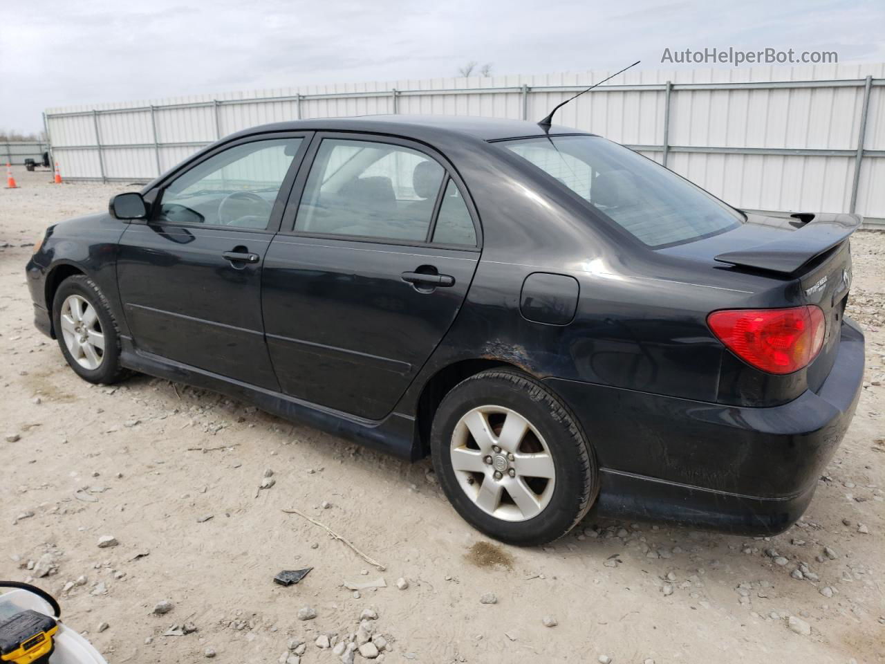 2004 Toyota Corolla Ce Black vin: 1NXBR32E94Z251778