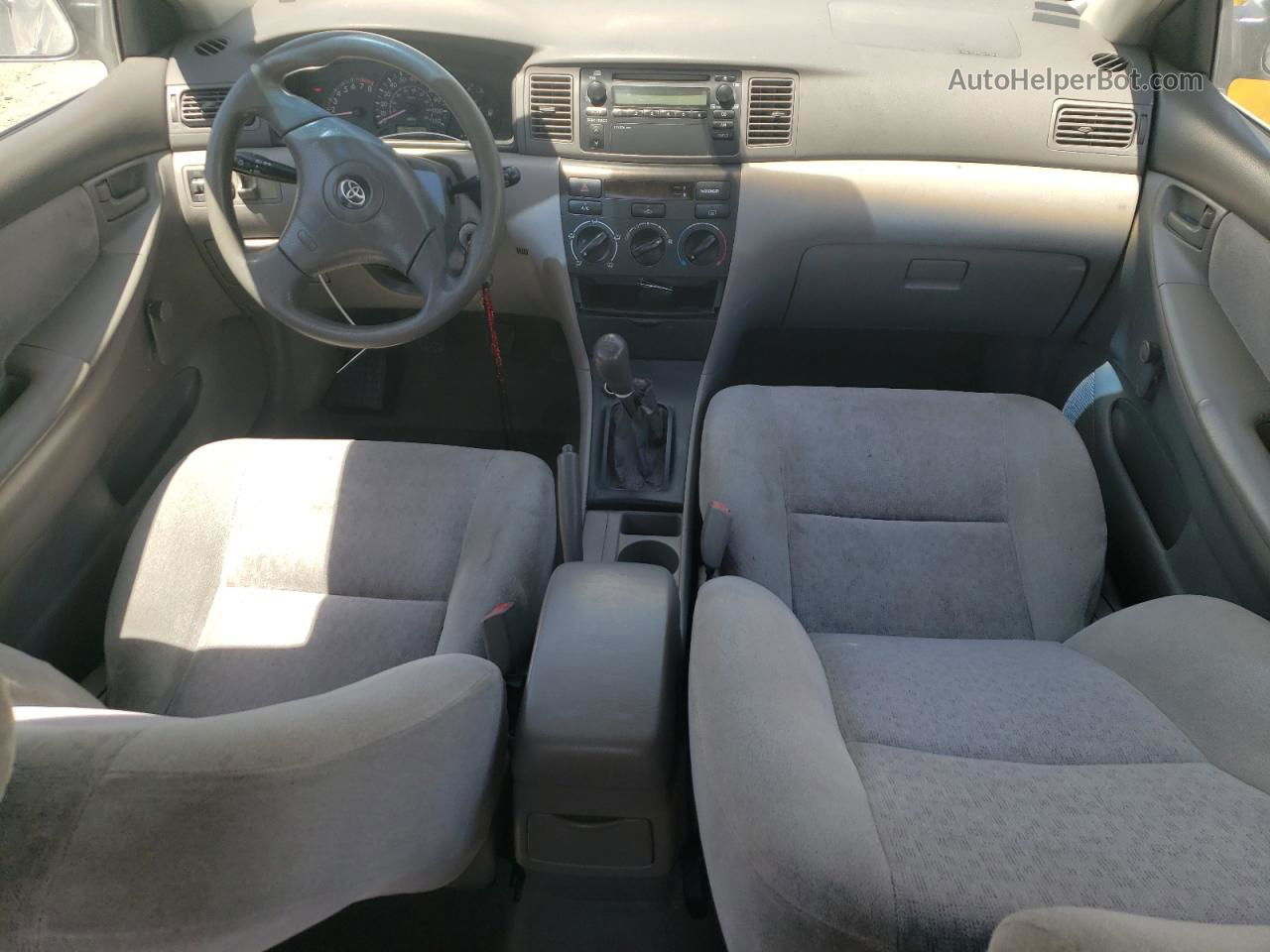 2004 Toyota Corolla Ce Silver vin: 1NXBR32E94Z338225