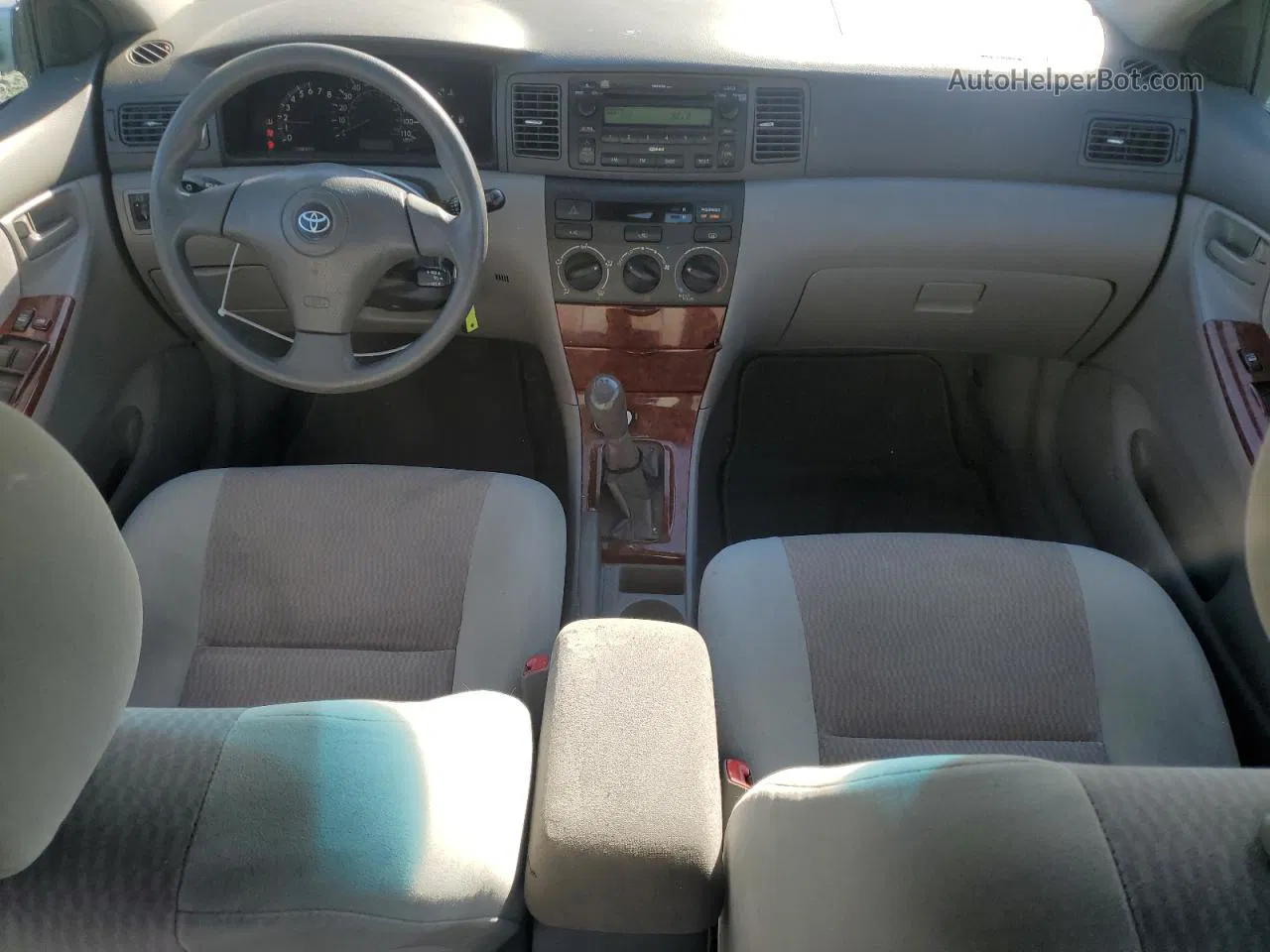 2008 Toyota Corolla Ce Silver vin: 1NXBR32E98Z049934