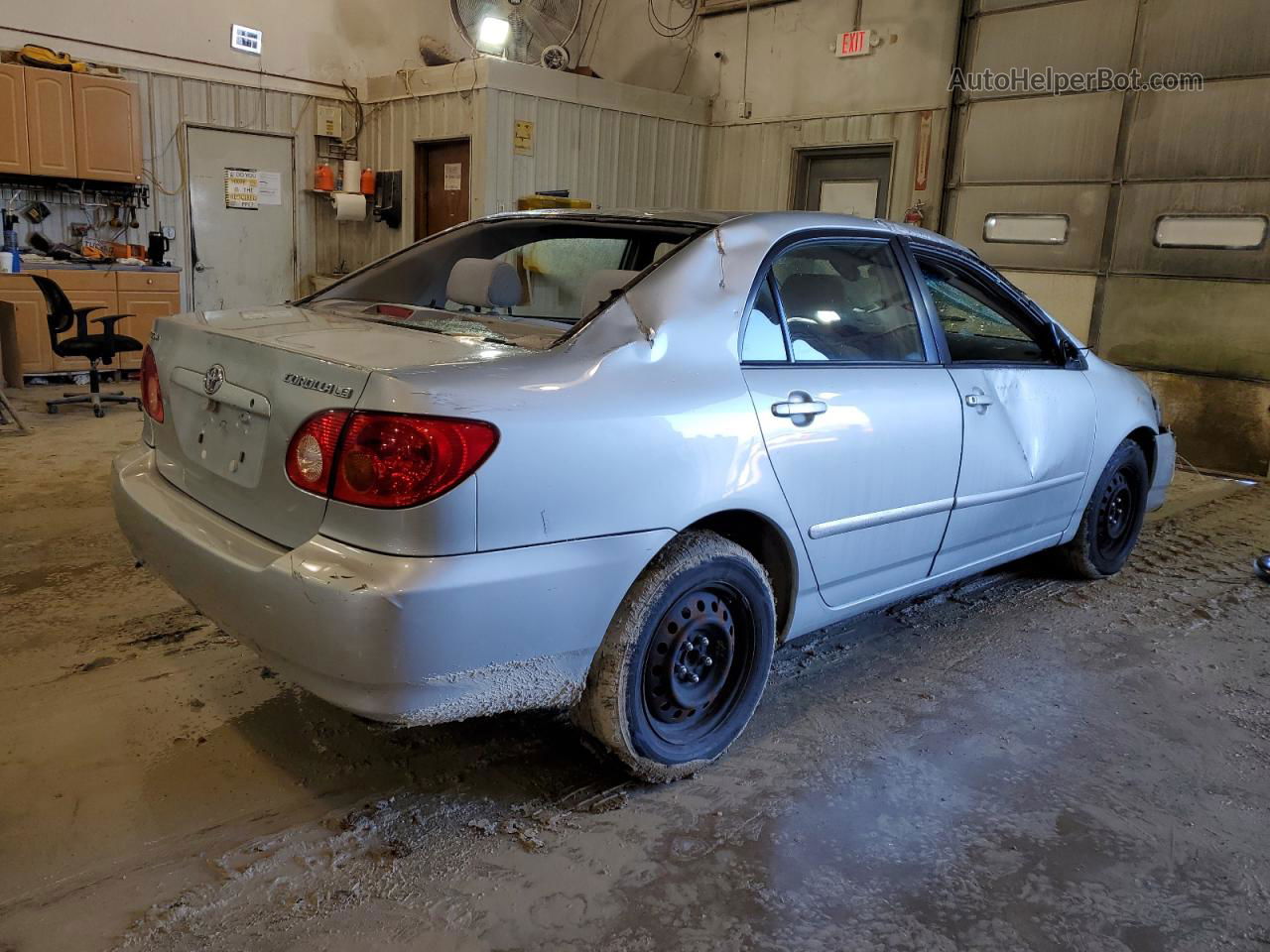 2004 Toyota Corolla Ce Silver vin: 1NXBR32EX4Z266113