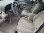 2010 Toyota Corolla Base Золотой vin: 1NXBU4EE1AZ170723