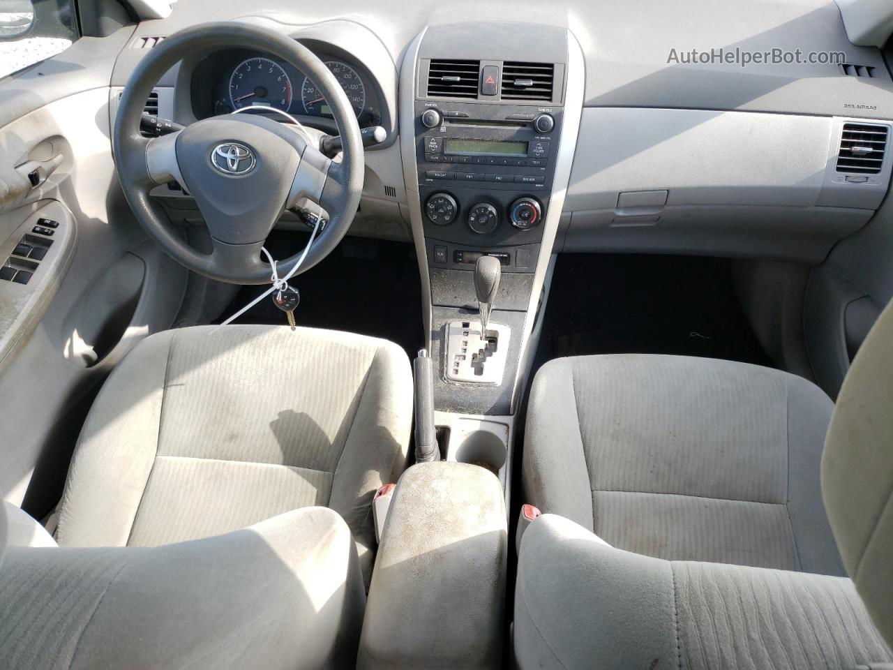 2010 Toyota Corolla Base Зеленый vin: 1NXBU4EE1AZ285807