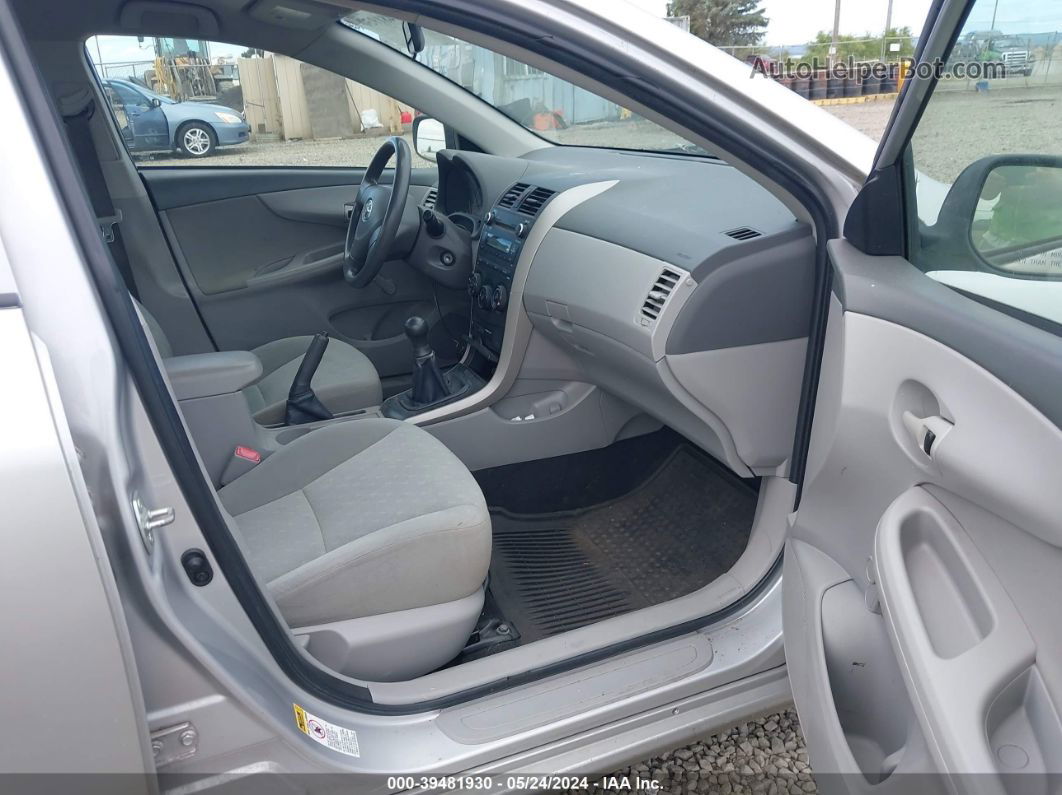 2010 Toyota Corolla   Silver vin: 1NXBU4EE2AZ251083