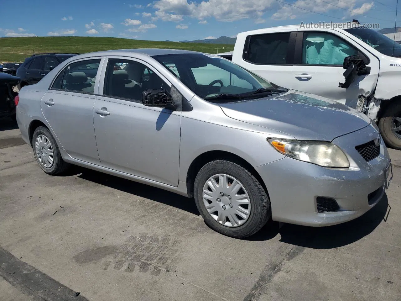 2010 Toyota Corolla Base Silver vin: 1NXBU4EE2AZ379792