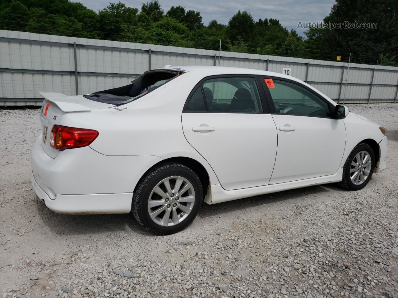 2010 Toyota Corolla Base White vin: 1NXBU4EE3AZ259323