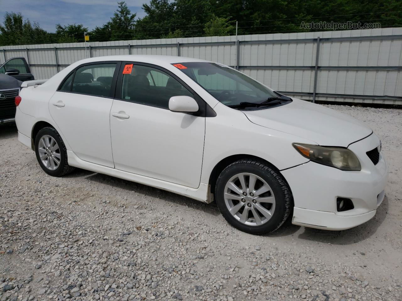 2010 Toyota Corolla Base White vin: 1NXBU4EE3AZ259323