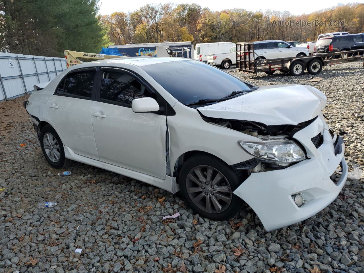 2010 Toyota Corolla Base Белый vin: 1NXBU4EE4AZ350181