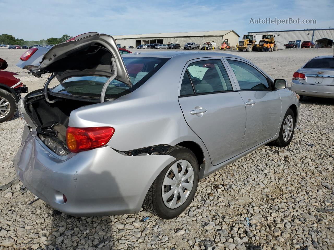 2010 Toyota Corolla Base Серебряный vin: 1NXBU4EE8AZ330970