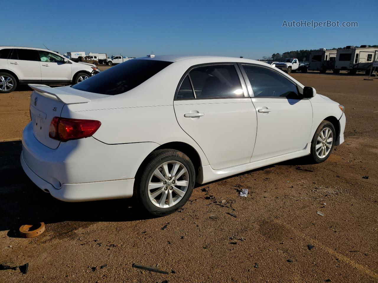 2010 Toyota Corolla Base Белый vin: 1NXBU4EEXAZ289872