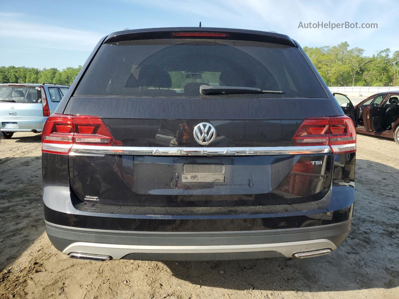 2018 Volkswagen Atlas S Черный vin: 1V2AP2CA1JC543923