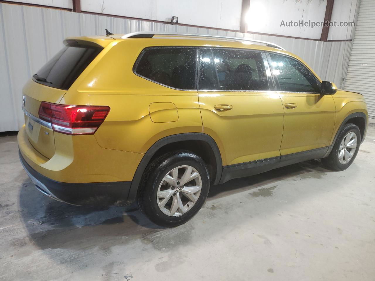 2018 Volkswagen Atlas S Yellow vin: 1V2AP2CA2JC554901