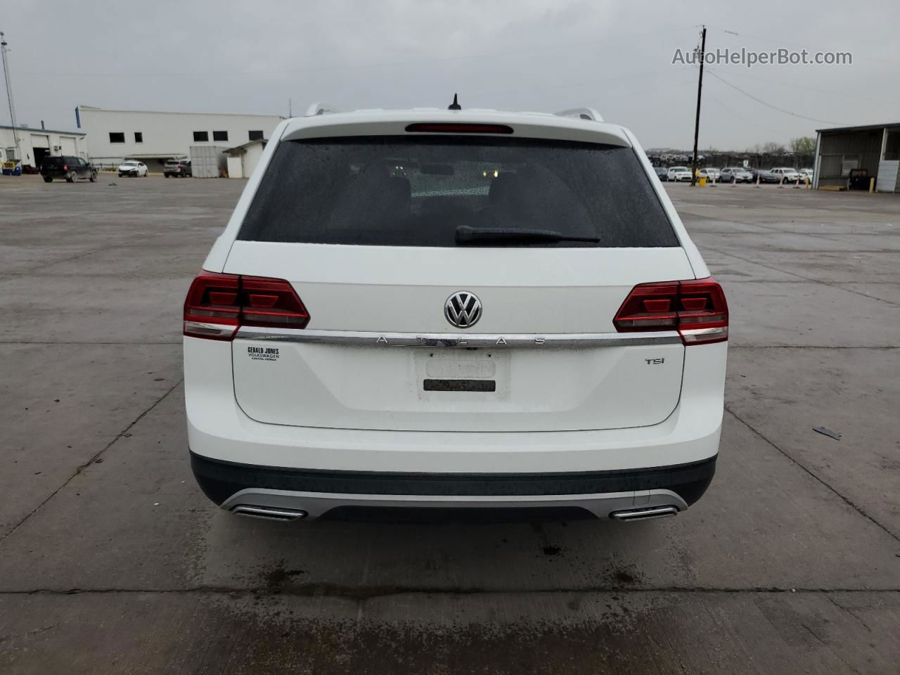 2018 Volkswagen Atlas S White vin: 1V2AP2CA7JC537172