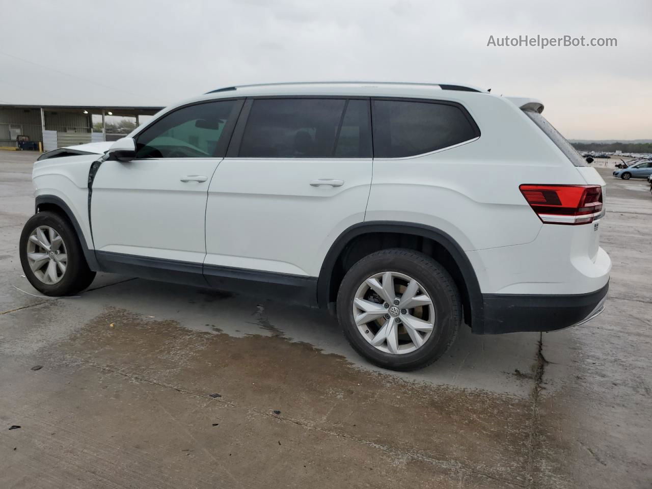 2018 Volkswagen Atlas S White vin: 1V2AP2CA7JC537172