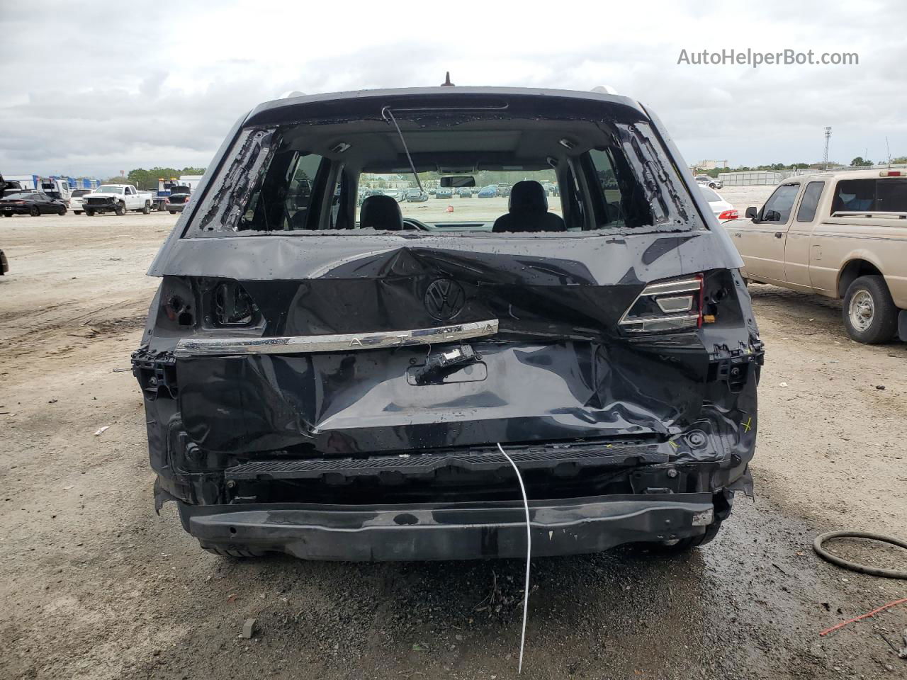 2018 Volkswagen Atlas  Black vin: 1V2BR2CA2JC509424