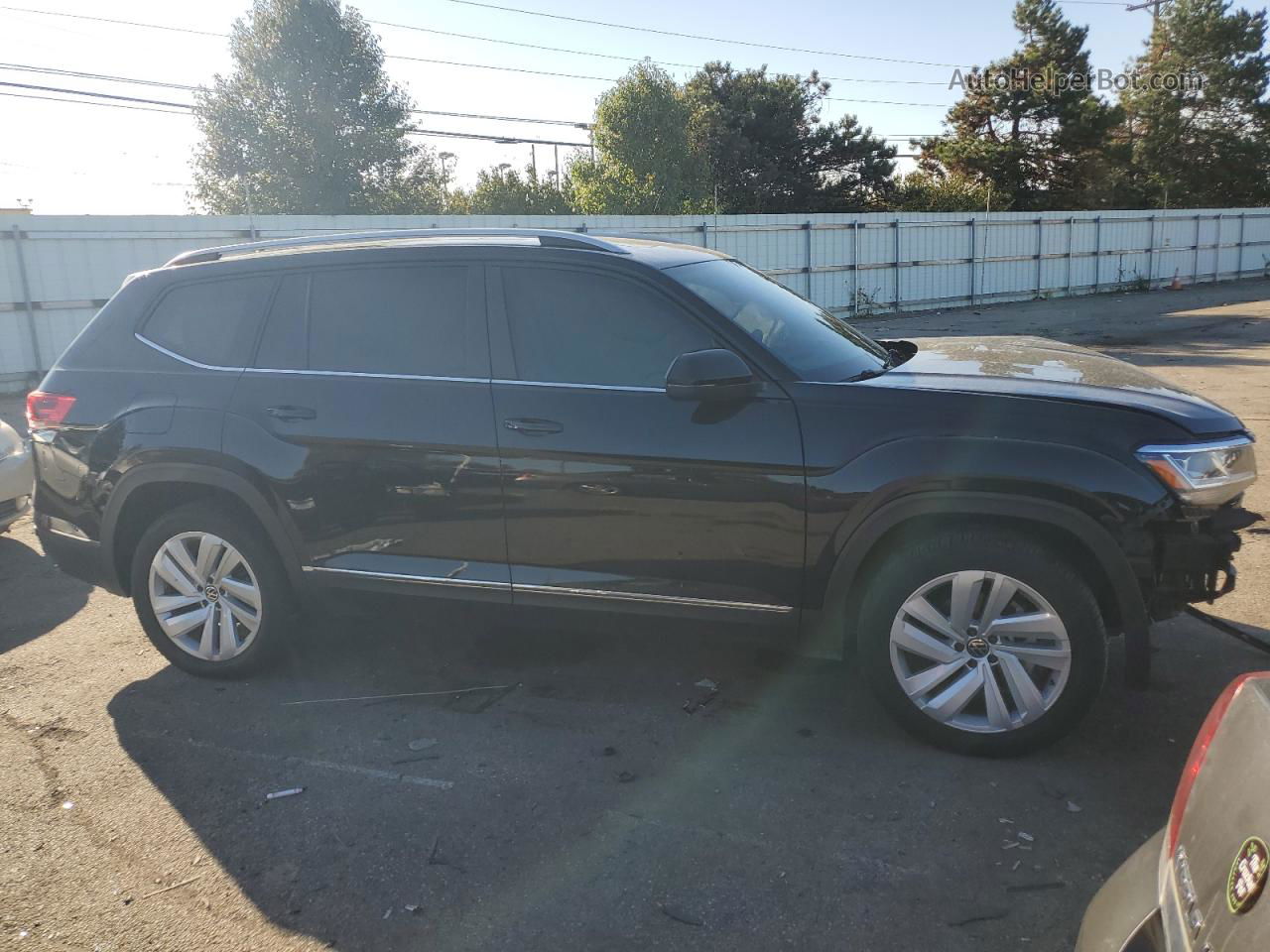 2021 Volkswagen Atlas Sel Черный vin: 1V2BR2CA4MC563747