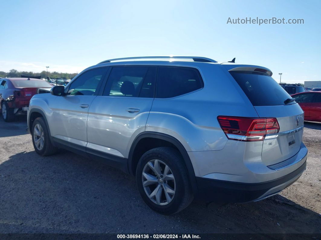 2018 Volkswagen Atlas 2.0t Se Серебряный vin: 1V2CP2CAXJC593826