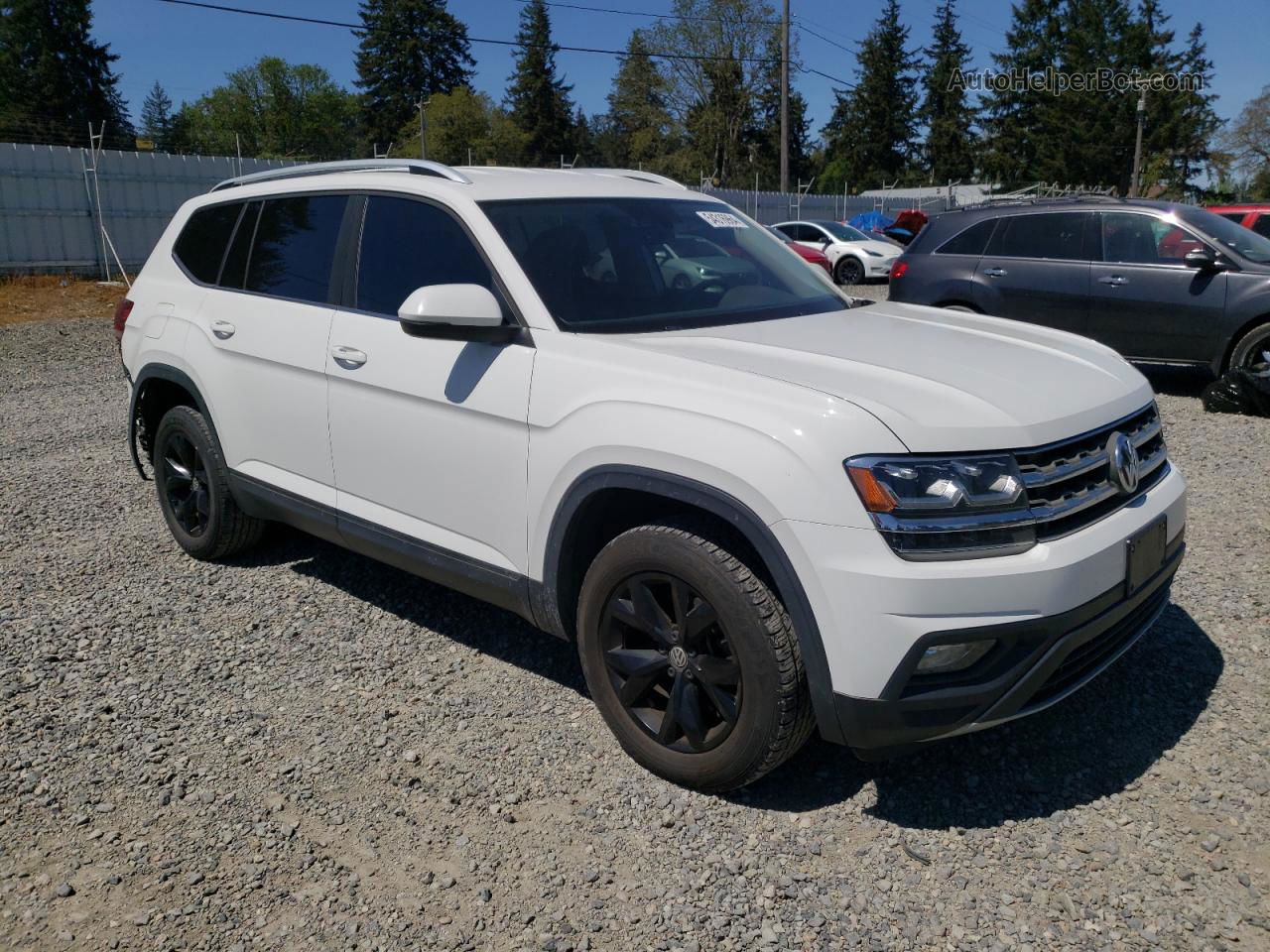 2018 Volkswagen Atlas Se White vin: 1V2CR2CA1JC571885