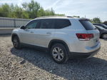 2018 Volkswagen Atlas Se Silver vin: 1V2CR2CA4JC528822