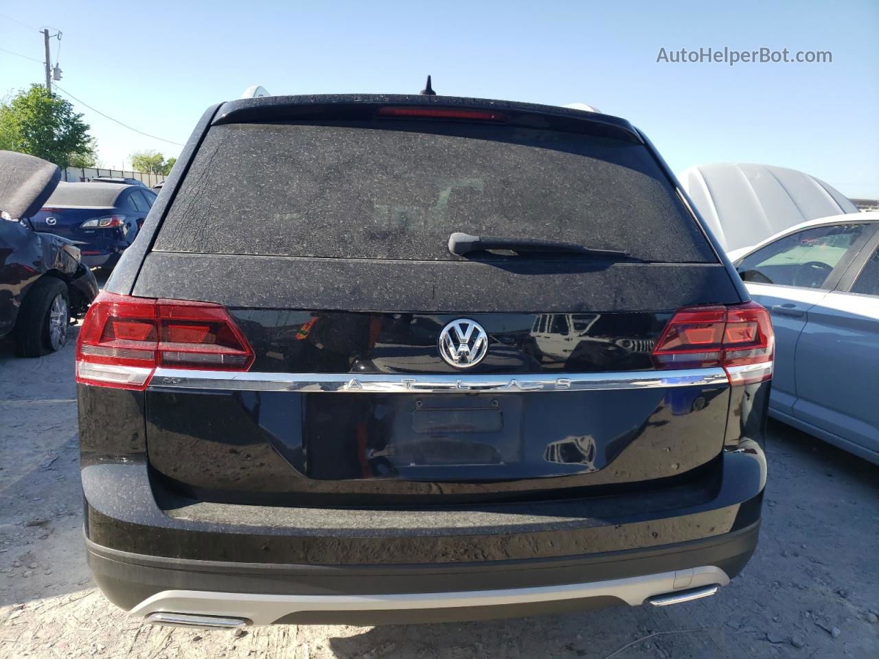 2018 Volkswagen Atlas Se Black vin: 1V2CR2CA4JC568236