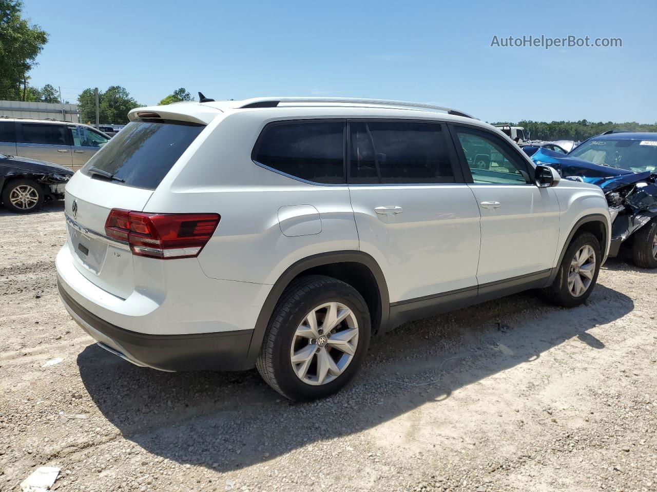 2018 Volkswagen Atlas Se Белый vin: 1V2CR2CA5JC562669