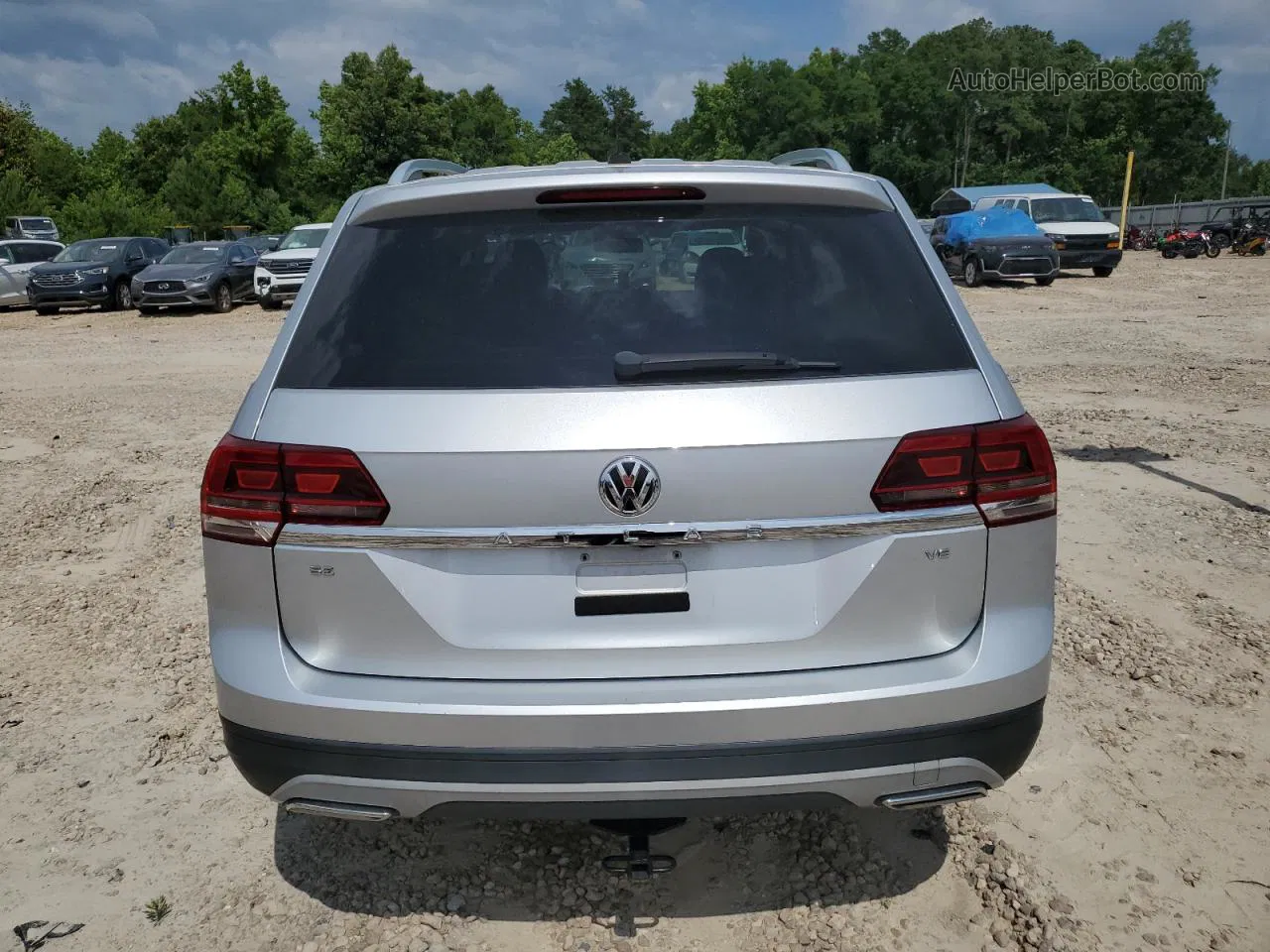 2018 Volkswagen Atlas Se Silver vin: 1V2CR2CAXJC505495