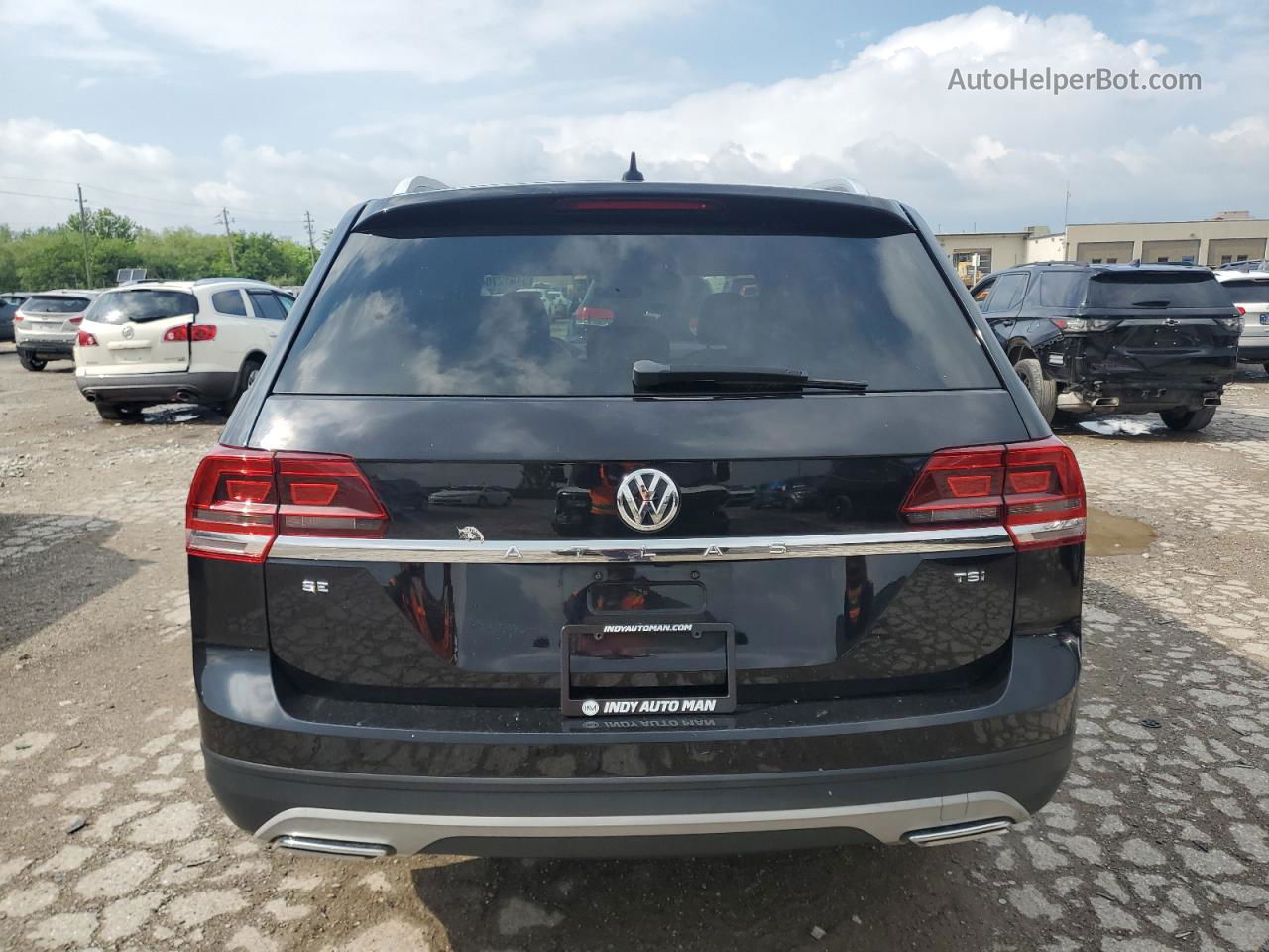 2018 Volkswagen Atlas Se Черный vin: 1V2DP2CA2JC596966