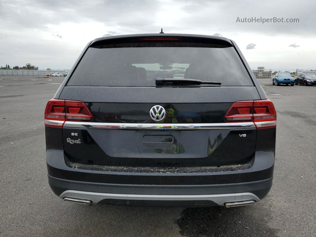 2018 Volkswagen Atlas Se Черный vin: 1V2DR2CA1JC507690