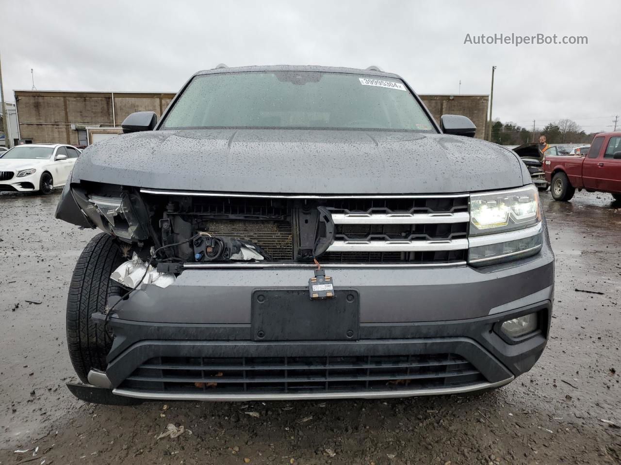 2018 Volkswagen Atlas Se Gray vin: 1V2DR2CA2JC522375