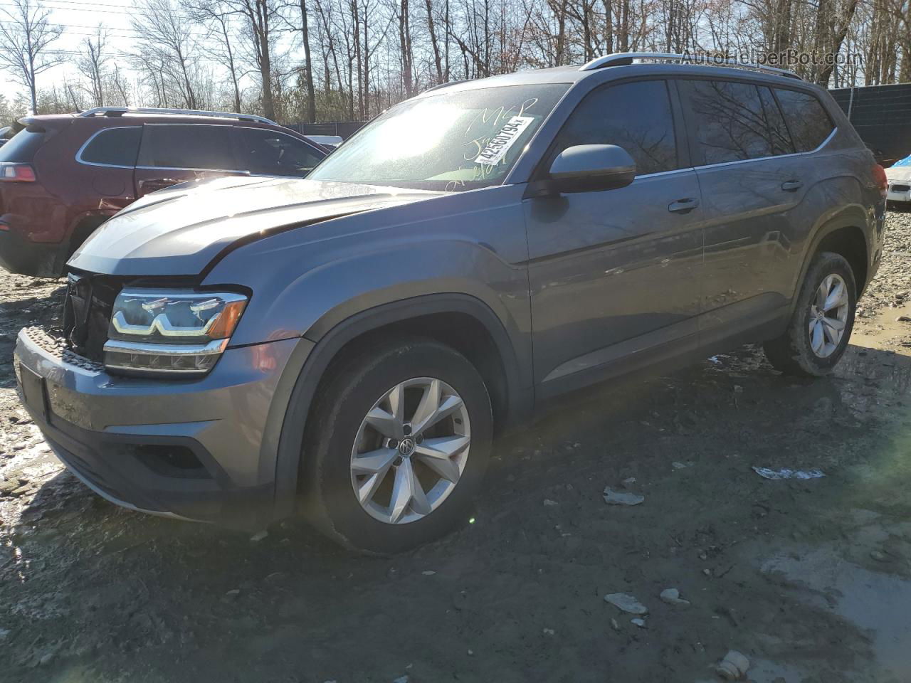 2018 Volkswagen Atlas Se Gray vin: 1V2DR2CA3JC503978