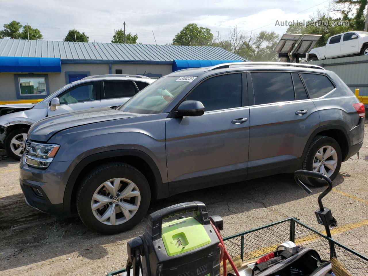 2018 Volkswagen Atlas Se Gray vin: 1V2DR2CA6JC531189