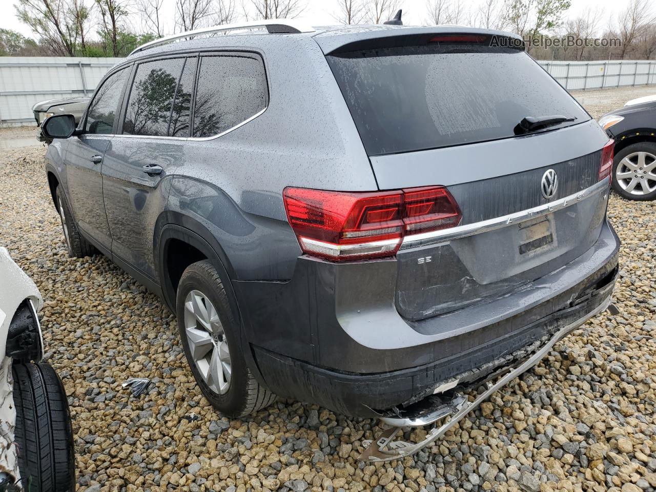 2018 Volkswagen Atlas Se Gray vin: 1V2DR2CA6JC531189