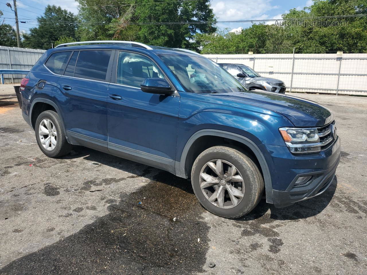 2018 Volkswagen Atlas Se Синий vin: 1V2DR2CA6JC547697