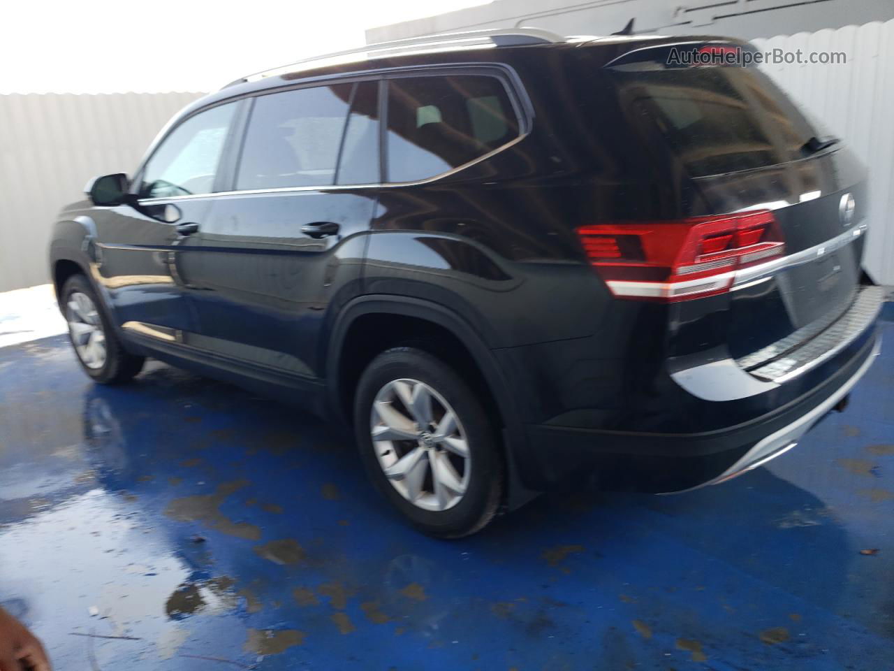 2018 Volkswagen Atlas Sel Black vin: 1V2ER2CA1JC557347