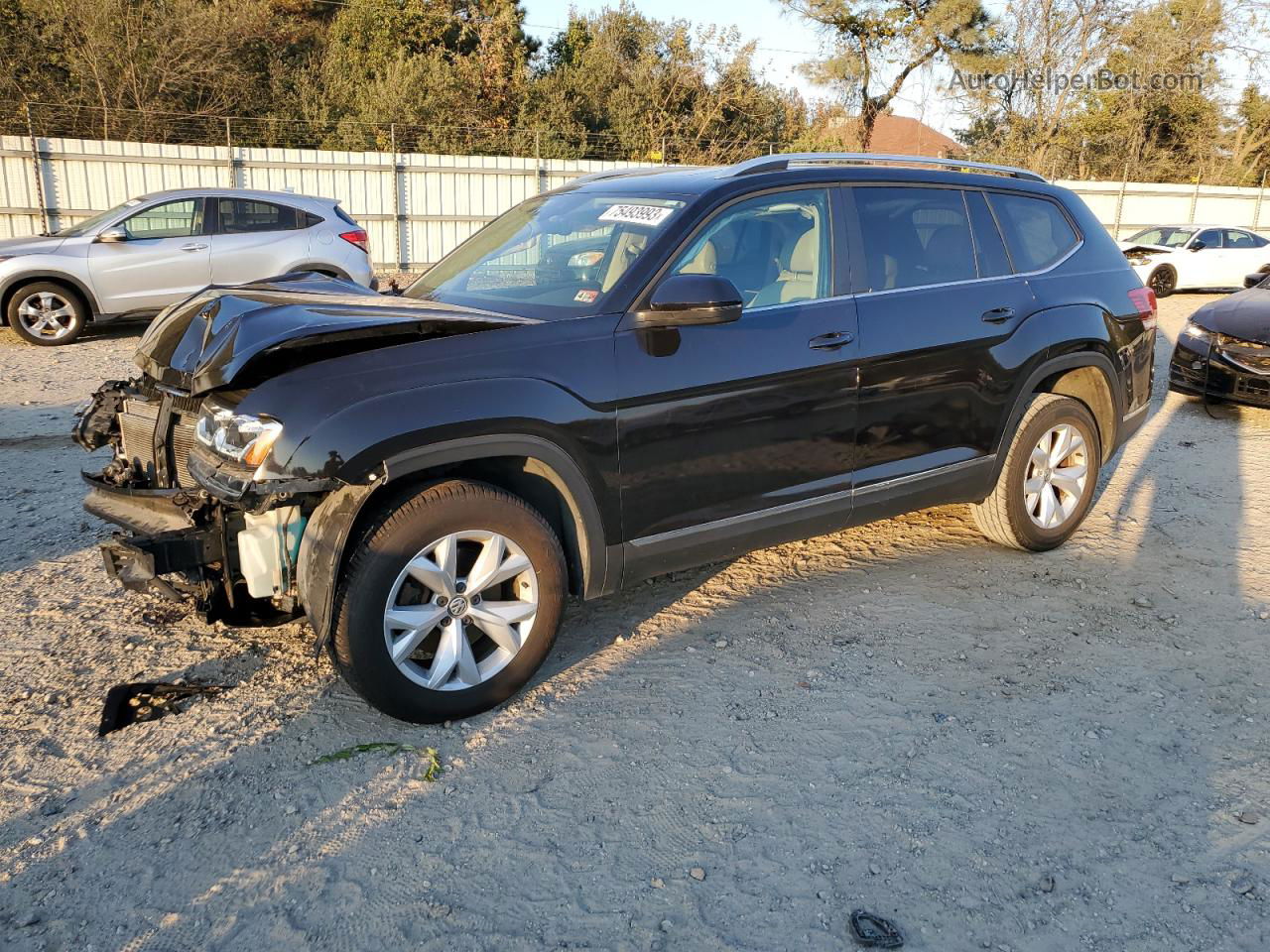 2018 Volkswagen Atlas Sel Black vin: 1V2ER2CA5JC507471