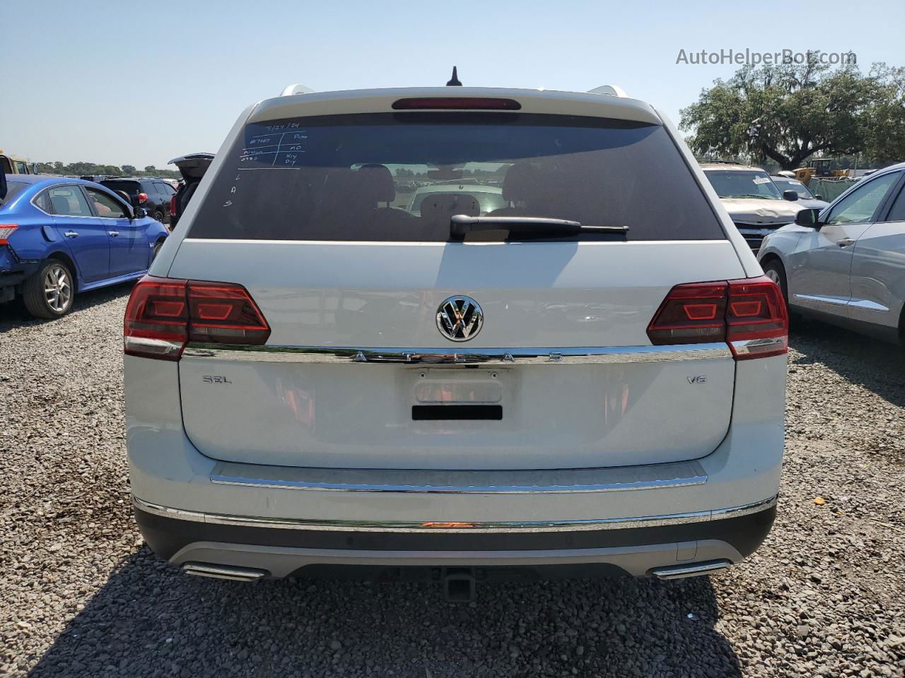 2018 Volkswagen Atlas Sel White vin: 1V2ER2CA5JC530782