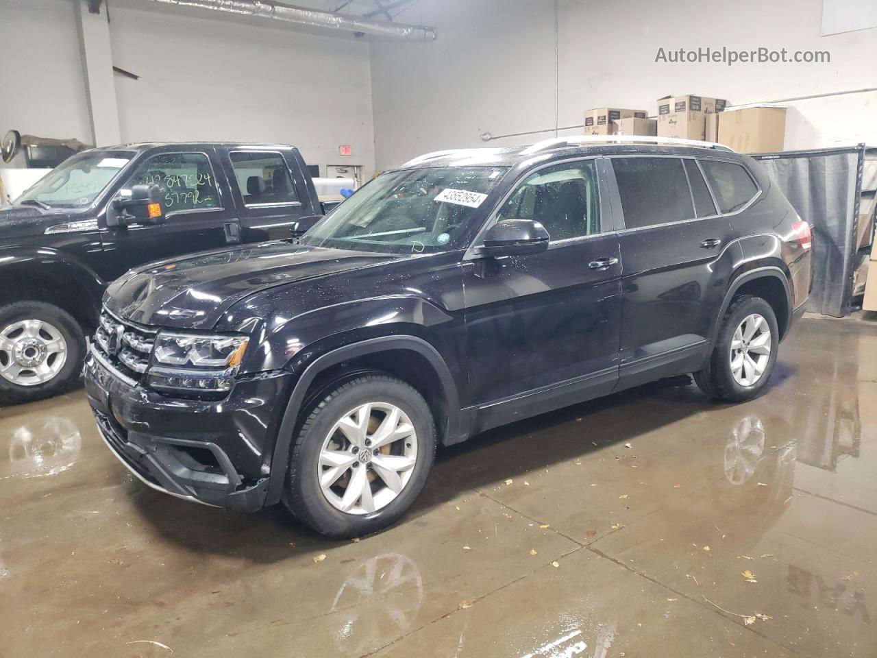 2018 Volkswagen Atlas  Черный vin: 1V2HR2CA4JC512822