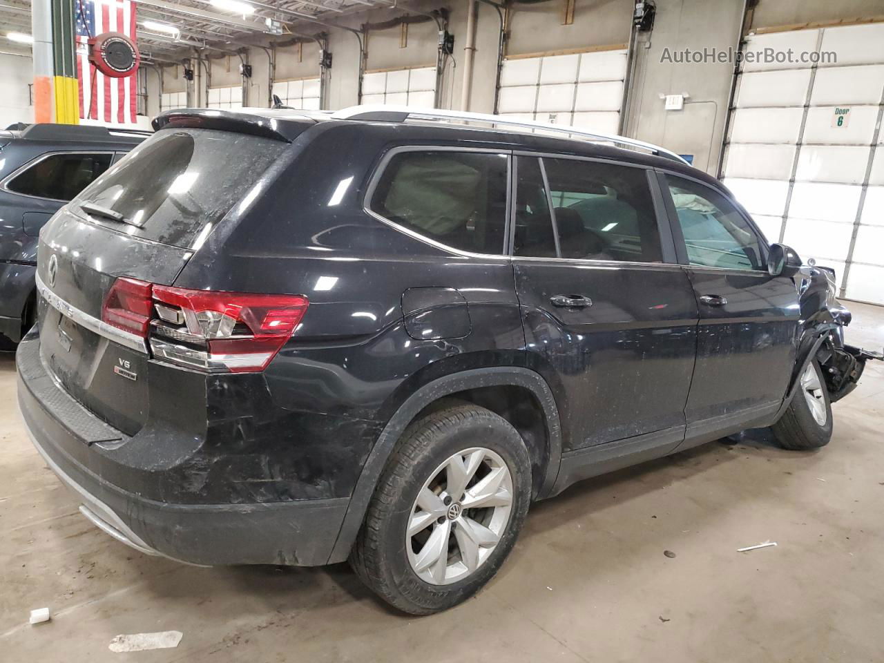 2018 Volkswagen Atlas  Black vin: 1V2HR2CA5JC500307