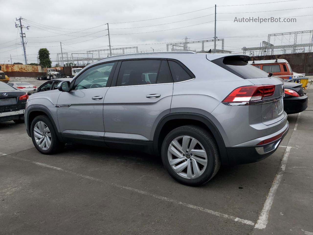 2021 Volkswagen Atlas Cross Sport Se Silver vin: 1V2JC2CA6MC220127