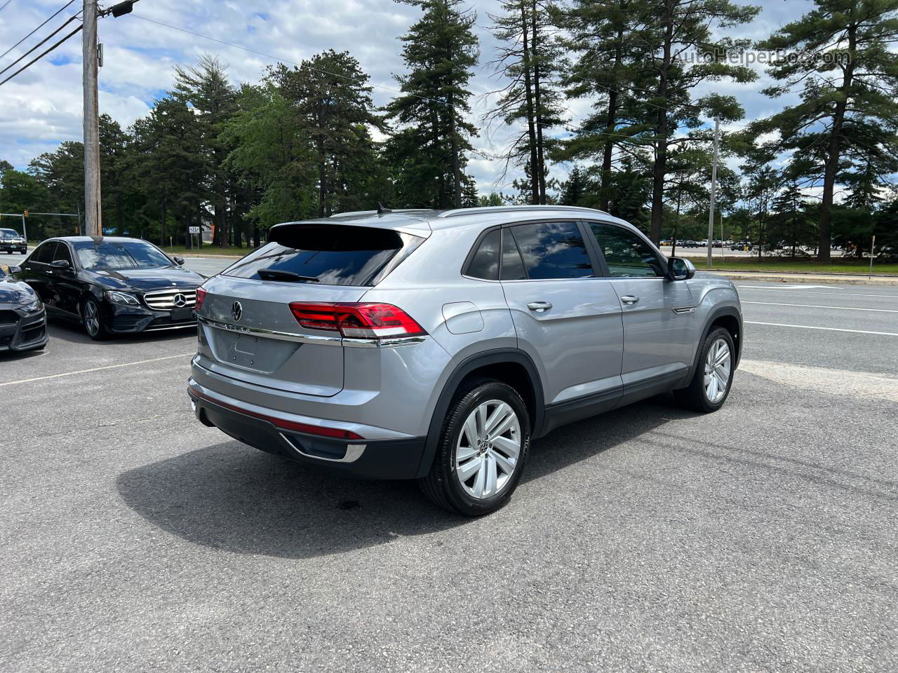 2021 Volkswagen Atlas Cross Sport Se Silver vin: 1V2JE2CA3MC208656