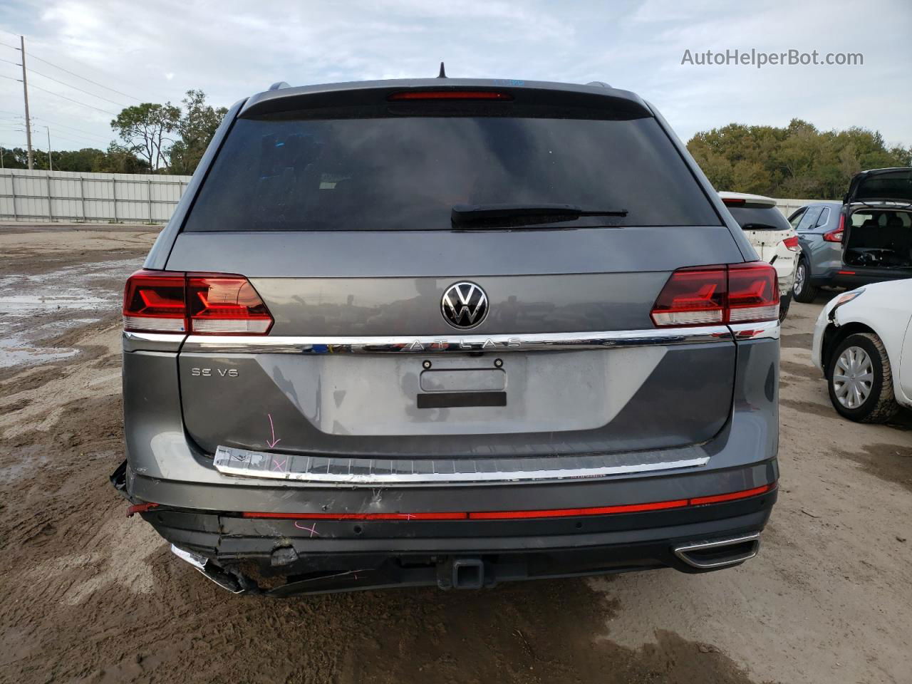 2021 Volkswagen Atlas Se Gray vin: 1V2JR2CA9MC591782