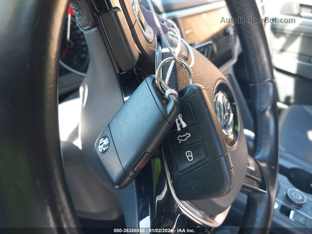 2018 Volkswagen Atlas 3.6l V6 Se Синий vin: 1V2KR2CA1JC567086