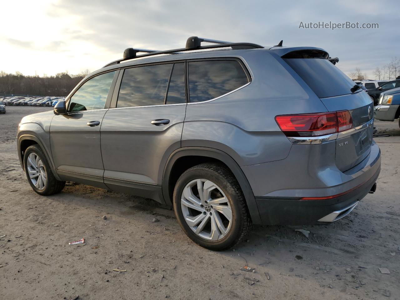 2021 Volkswagen Atlas Se Серый vin: 1V2KR2CA5MC558654