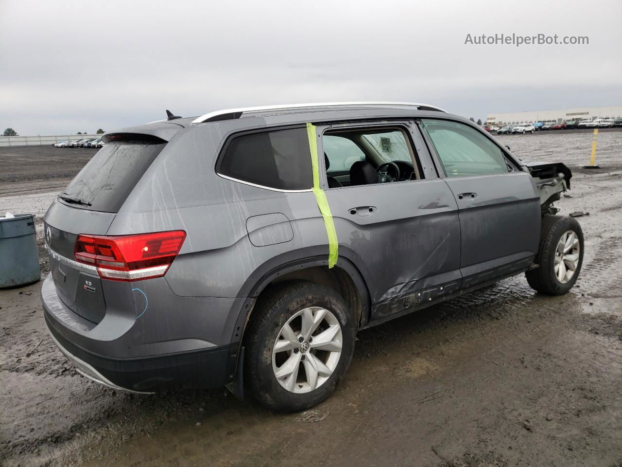 2018 Volkswagen Atlas Se Серый vin: 1V2KR2CA7JC533492