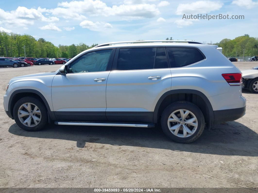 2018 Volkswagen Atlas 3.6l V6 Se Silver vin: 1V2KR2CA7JC586838