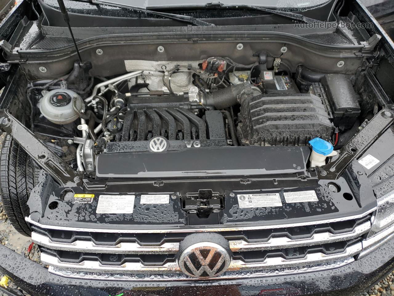 2018 Volkswagen Atlas Se Черный vin: 1V2LR2CA4JC541070