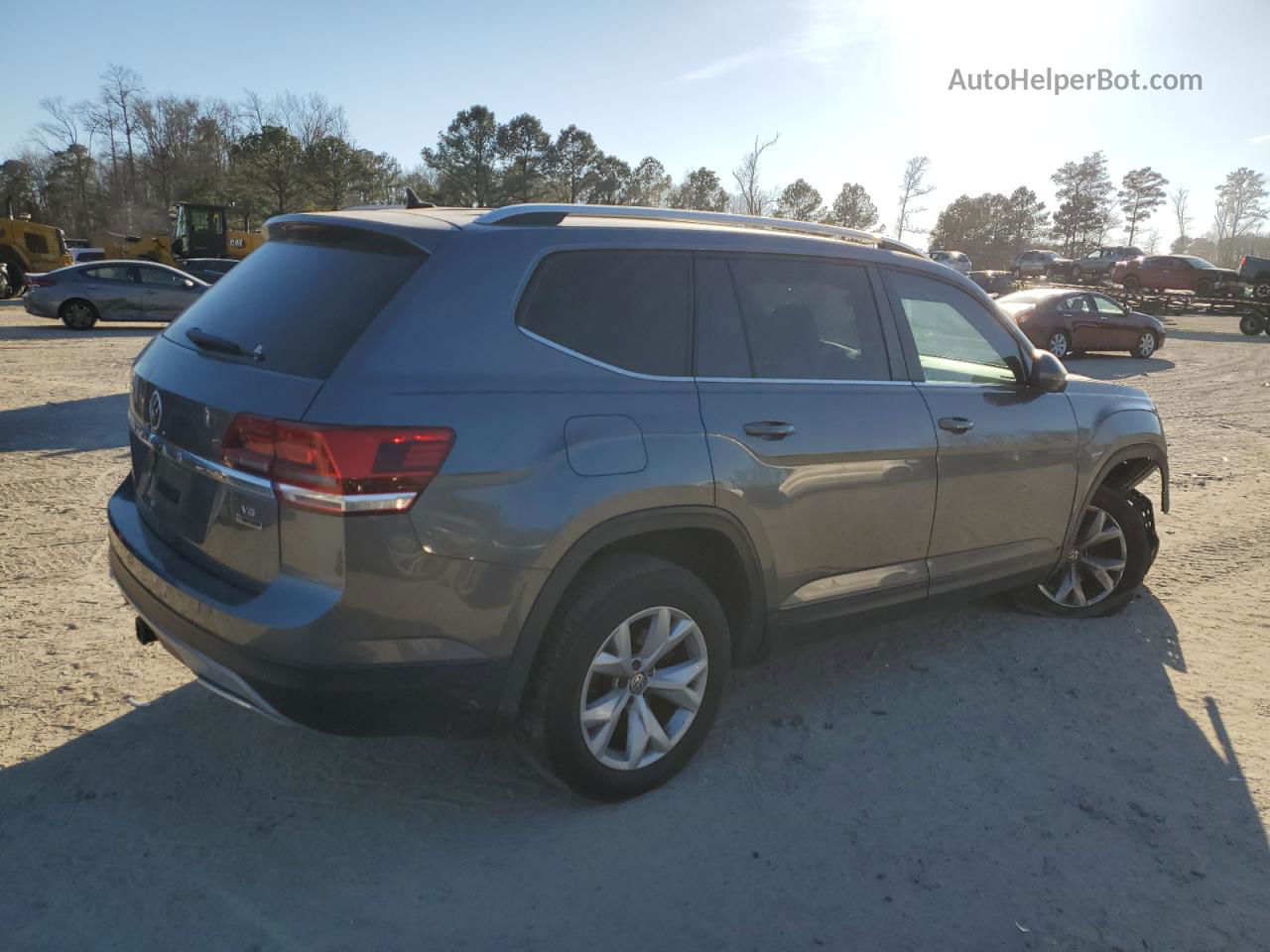 2018 Volkswagen Atlas Se Gray vin: 1V2LR2CAXJC539694